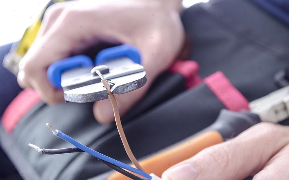 recherche électricien bâtiment Lamorlaye
